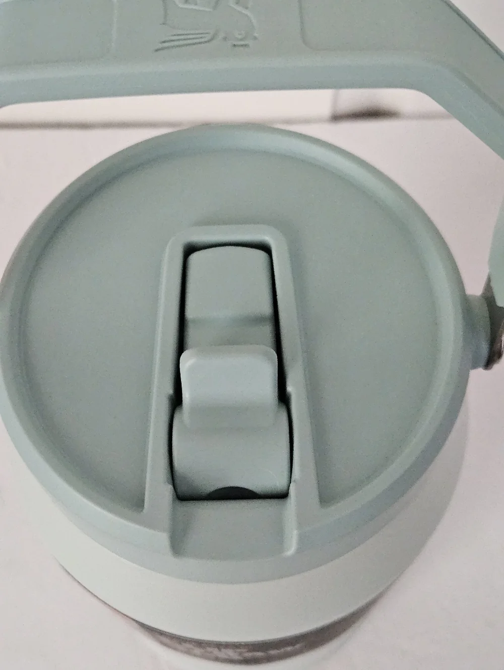 Stanley NWT Flip Straw Jug - Picture 4 of 7
